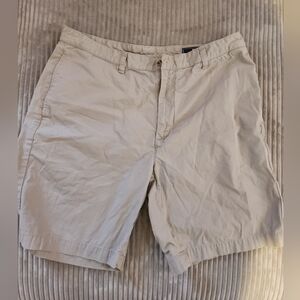 Mens Vineyard Vines Tan Flat Front Shorts Casual Style